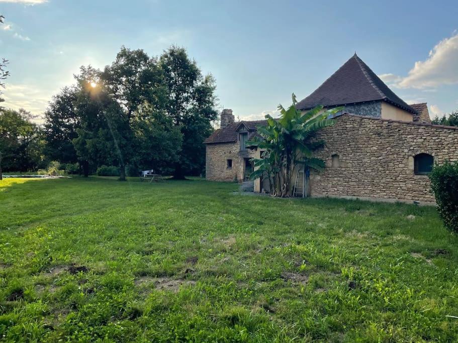 Grande Maison Type Perigourdine Montignac-Lascaux Esterno foto