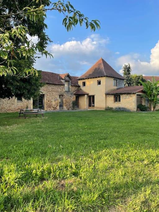 Grande Maison Type Perigourdine Montignac-Lascaux Esterno foto